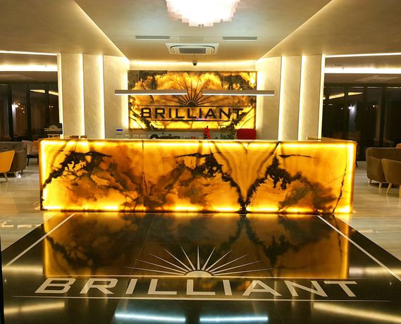 Imagen de los interiores del Hotel Brilliant Hotel And Spa. Foto 19