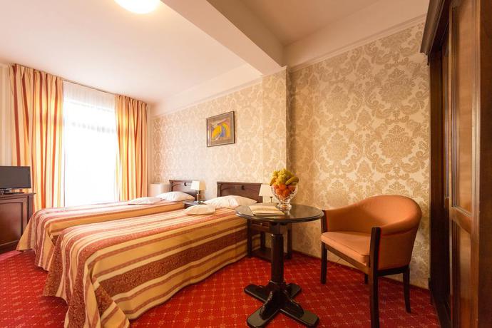 Imagen general del Hotel Brilliant Plaza. Foto 2