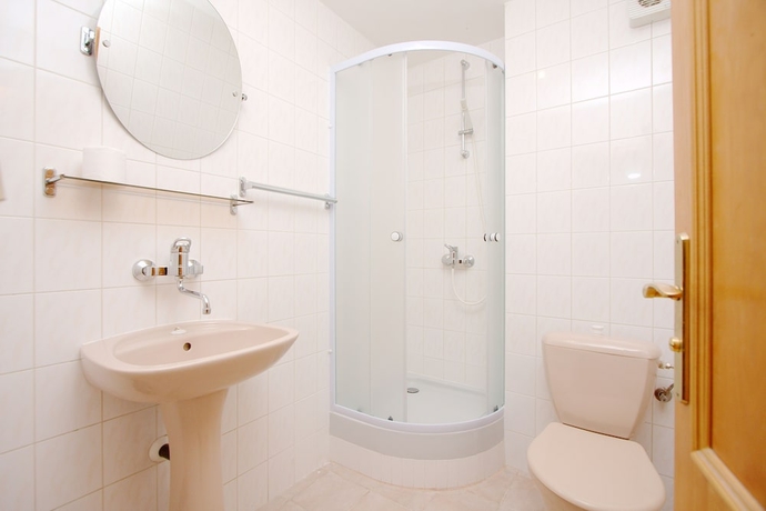 Imagen de la habitación del Hotel Brilliant, Praga. Foto 12