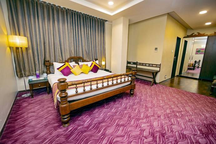 Imagen de la habitación del Hotel Brilliant and Convention Center. Foto 9
