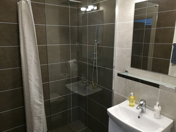 Imagen de la habitación del Hotel Brim. Foto 6