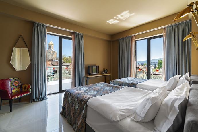 Imagen general del Hotel Brim, Tbilisi. Foto 1