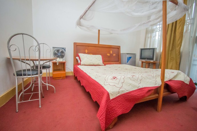 Imagen de la habitación del Hotel Brimax. Foto 3