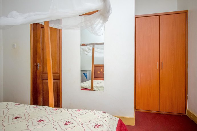 Imagen de la habitación del Hotel Brimax. Foto 6