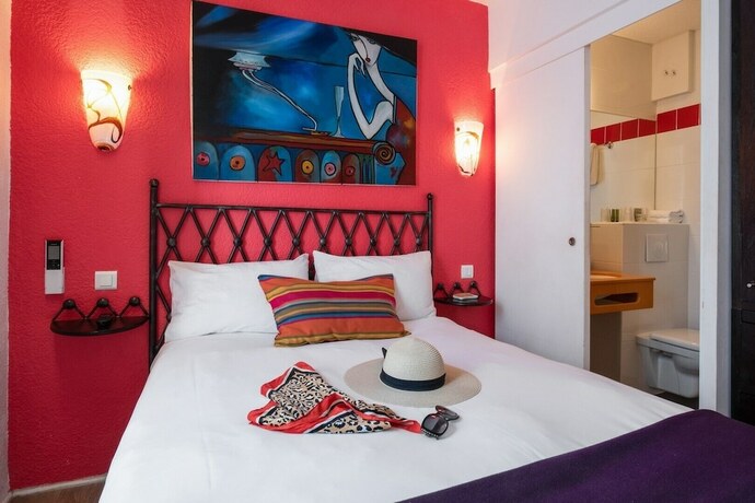 Imagen de la habitación del Hotel Brimer, Cannes. Foto 8