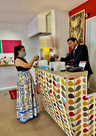 Imagen general del Hotel Brimer, Cannes. Foto 3