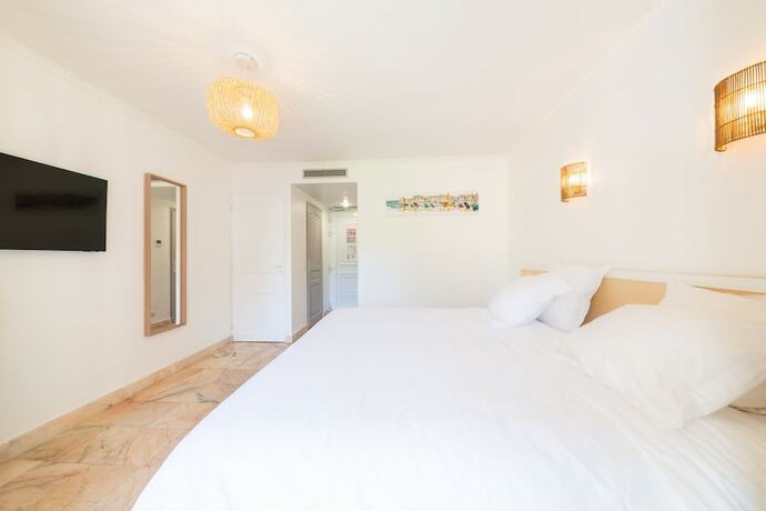 Imagen general del Hotel Brin d\'Azur - Saint Tropez. Foto 2