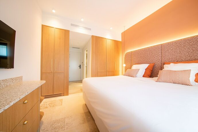 Imagen general del Hotel Brin d\'Azur - Saint Tropez. Foto 9