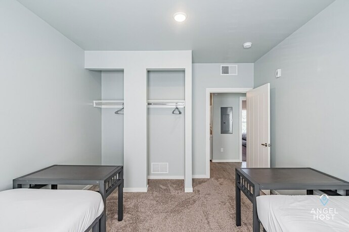 Imagen general del Hotel Bringham\'s Mill Apartments. Foto 14