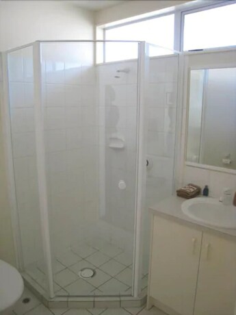 Imagen de la habitación del Hotel Brinkley Resort. Foto 24