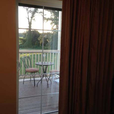 Imagen de la habitación del Hotel Brinton & Suites. Foto 6