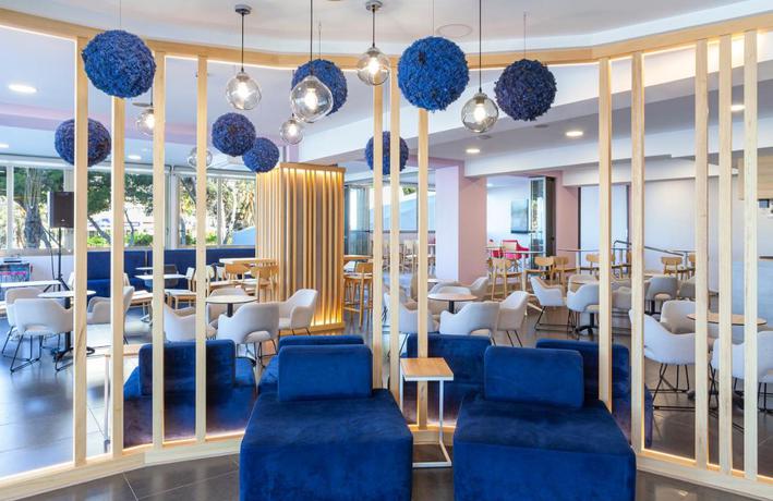 Imagen del bar/restaurante del Hotel Brisa, Benidorm - Playa Levante. Foto 3