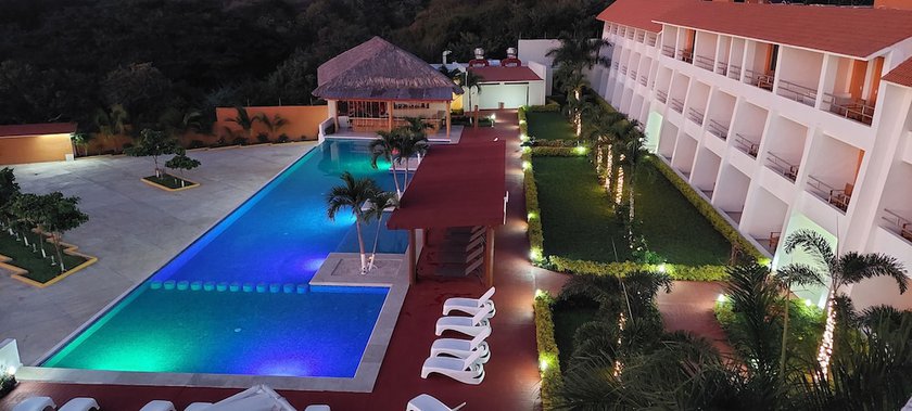 Imagen general del Hotel Brisa Color Esmeralda. Foto 1