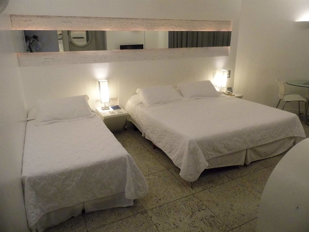 Imagen de la habitación del Hotel Brisa Tower. Foto 10