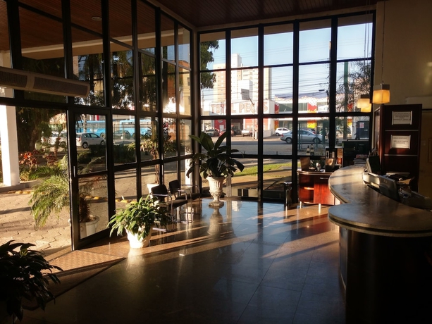 Imagen de los interiores del Hotel Brisamar Suite. Foto 15