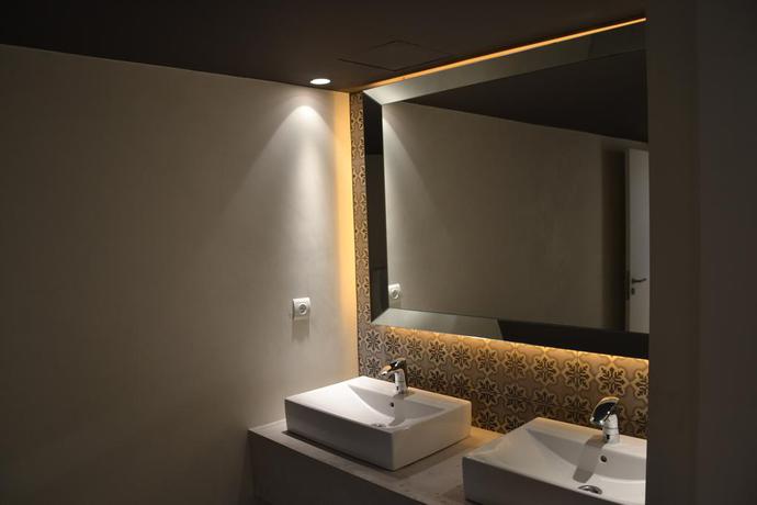 Imagen general del Hotel Brisamar Suites. Foto 7