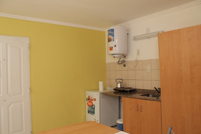 Imagen de la habitación del Hotel Brisas Del Lago Apartamentos. Foto 15