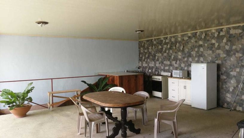 Imagen de los interiores del Hotel Brisas Del Volc&aacute;n Platanar. Foto 19