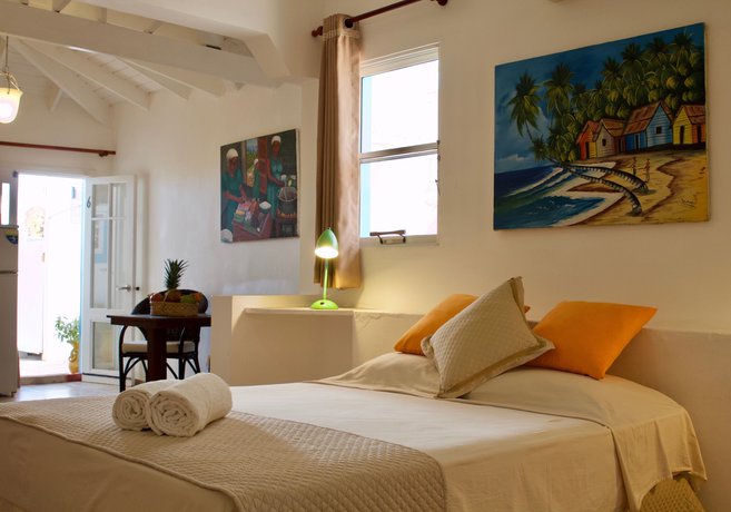 Imagen de la habitación del Hotel Brisas Doradas. Foto 7