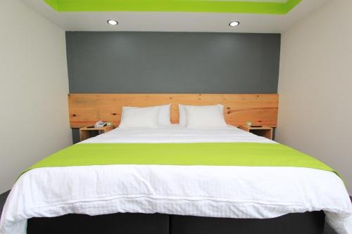 Imagen de la habitación del Hotel Brisas Express. Foto 6