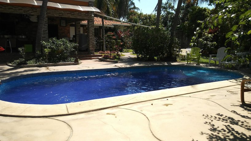 Imagen de la piscina del Hotel Brisas Marinas, Acajutla. Foto 14