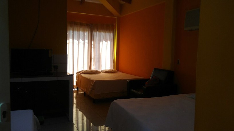 Imagen de la habitación del Hotel Brisas Marinas, Acajutla. Foto 7