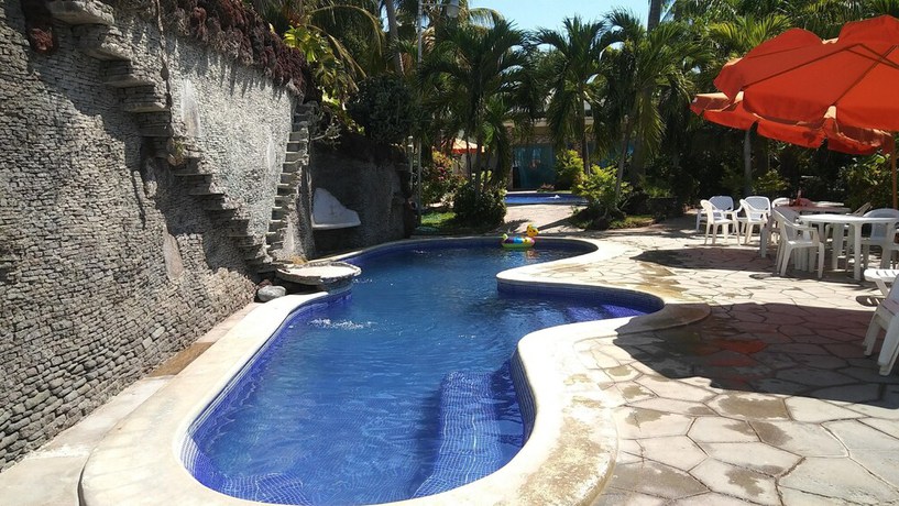 Imagen de la piscina del Hotel Brisas Marinas, Acajutla. Foto 17