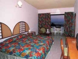 Imagen de la habitación del Hotel Brisas Sierra Mar. Foto 2