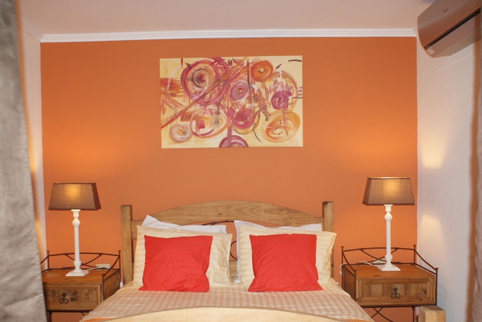 Imagen general del Hotel Brisas Studio Apartments - Adults Only. Foto 1