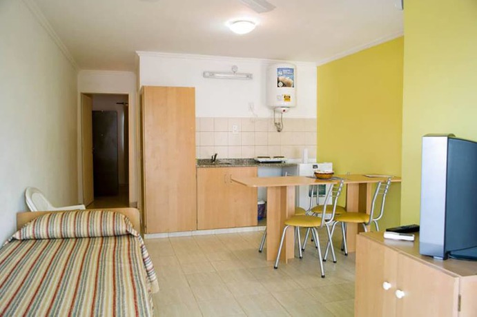 Imagen de la habitación del Hotel Brisas del Lago Apart and Federacion. Foto 2