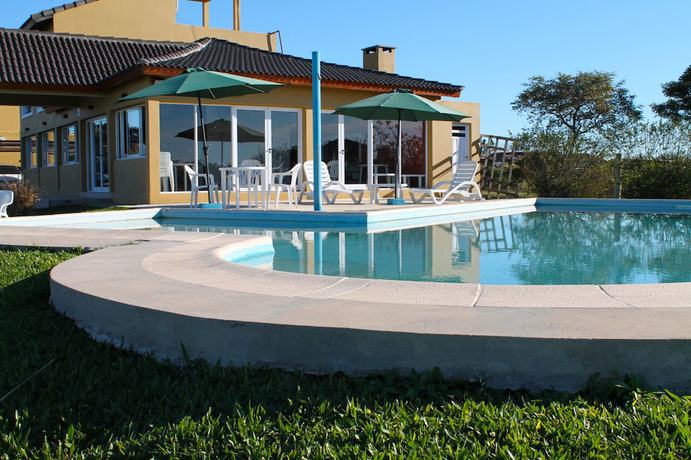 Imagen general del Hotel Brisas del Lago Apart and Federacion. Foto 1