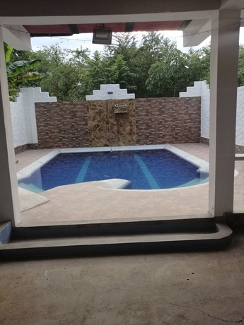 Imagen de la piscina del Hotel Brisas del Magdalena. Foto 18