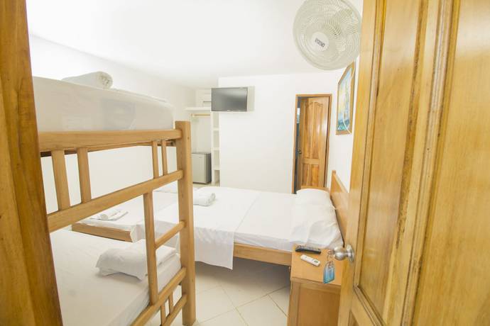 Imagen de la habitación del Hotel Brisas del Mar, Covenas. Foto 14