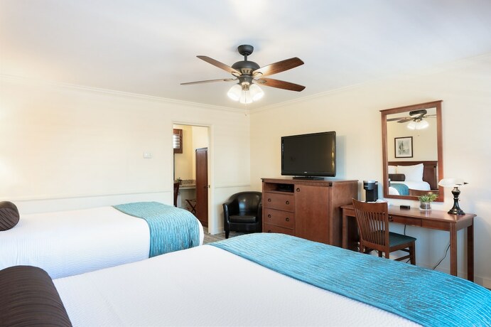 Imagen general del Hotel Brisas del Mar, Inn at the Beach. Foto 7