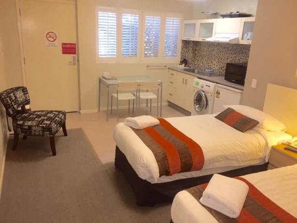 Imagen de la habitación del Hotel Brisbane Street Studios. Foto 12
