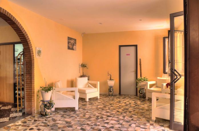 Imagen de los interiores del Hotel Brise de Mer. Foto 19