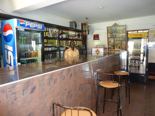 Imagen del bar/restaurante del Hotel Brisk Triangle. Foto 2