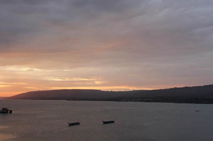 Imagen de los exteriores del Hotel Brisk Triangle. Foto 10