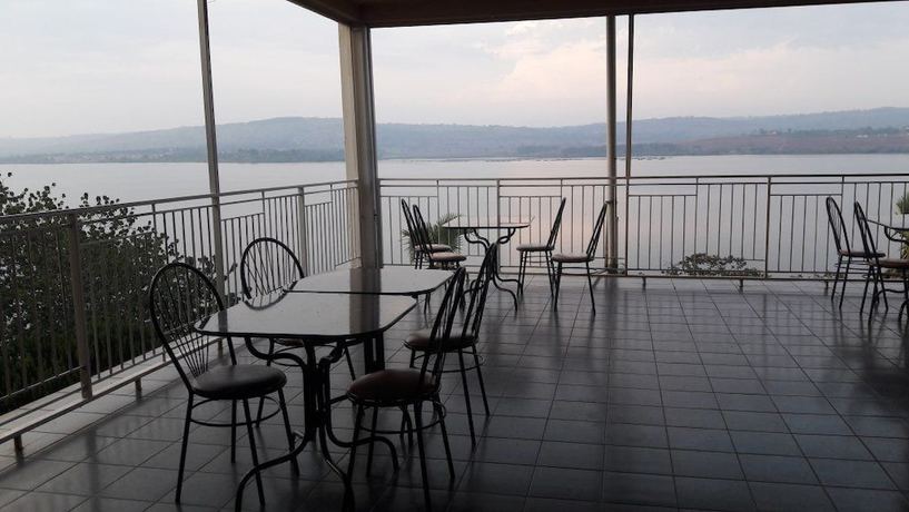 Imagen del bar/restaurante del Hotel Brisk Triangle. Foto 4