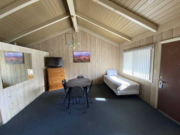 Imagen de la habitación del Hotel Bristlecone Motel. Foto 12