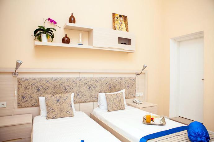 Imagen de la habitación del Hotel Bristol, Baku. Foto 7