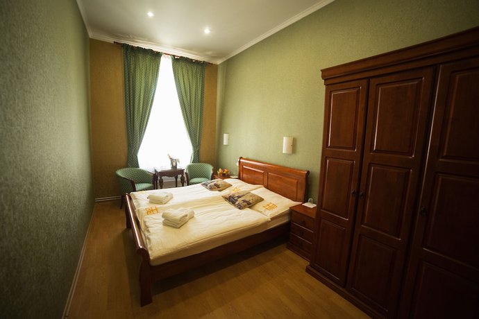 Imagen de la habitación del Hotel Bristol, Banska Stiavnica. Foto 5