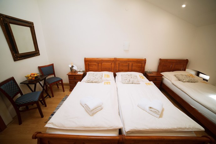 Imagen de la habitación del Hotel Bristol, Banska Stiavnica. Foto 14