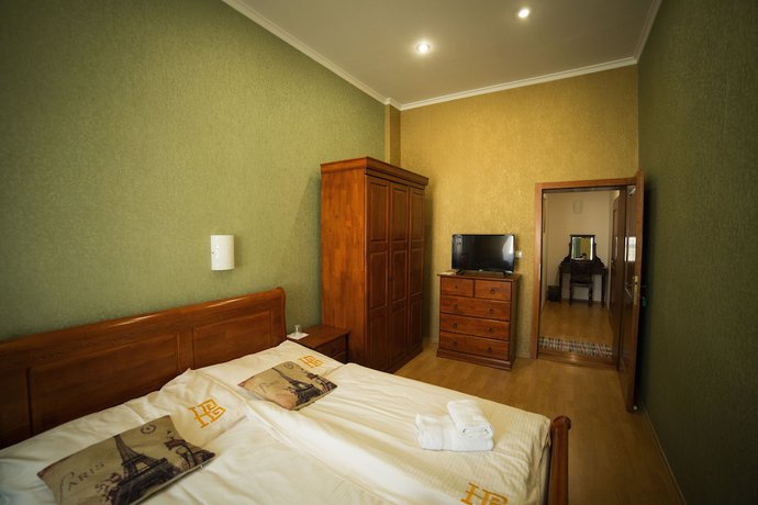 Imagen de la habitación del Hotel Bristol, Banska Stiavnica. Foto 17