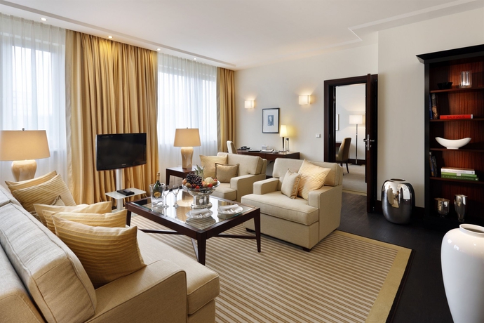 Imagen de los interiores del Hotel Bristol Berlin. Foto 12