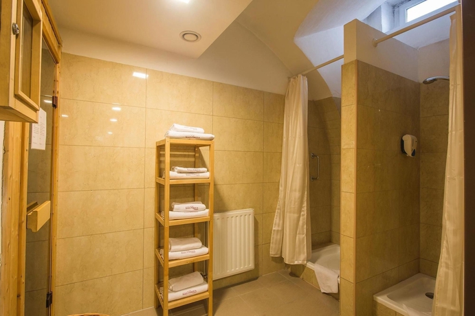 Imagen de la habitación del Hotel Bristol Budapest. Foto 5