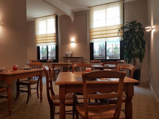 Imagen del bar/restaurante del Hotel Bristol, Caen. Foto 2