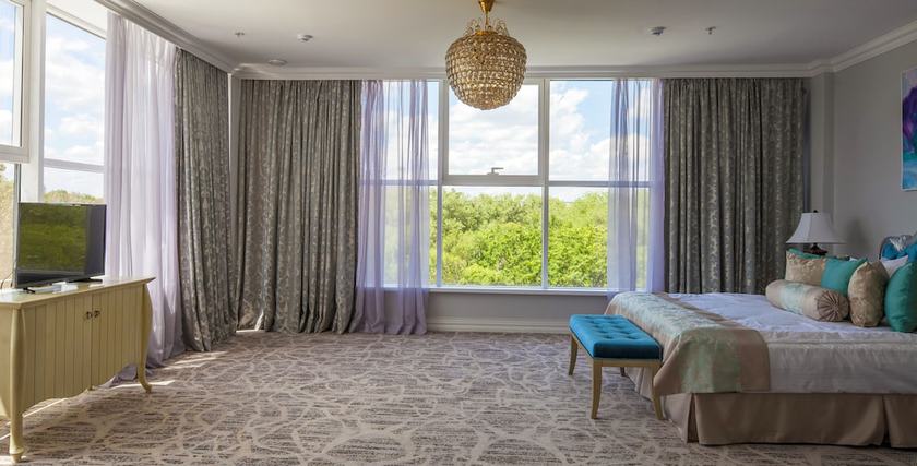 Imagen de la habitación del Hotel Bristol Central Park. Foto 14