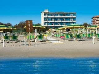 Imagen general del Hotel Bristol, Cervia. Foto 3
