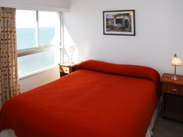 Imagen de la habitación del Hotel Bristol Condominio. Foto 4